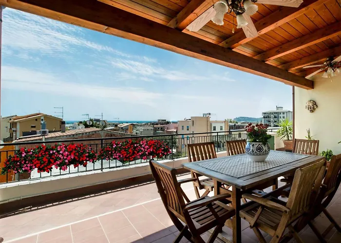 アパート La Terrazza Sul Parco クアルトゥ・サンテーレナ